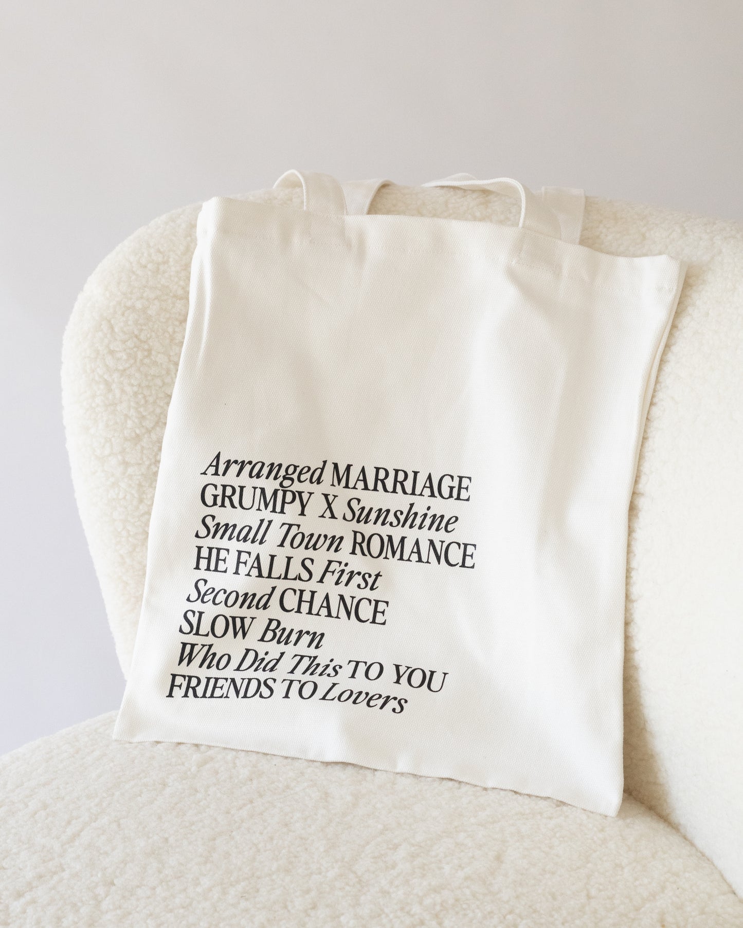 'Romance Tropes' Tote